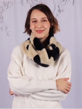 Heart Plush Loop Premium Scarf